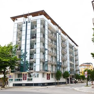Residence Aprilia